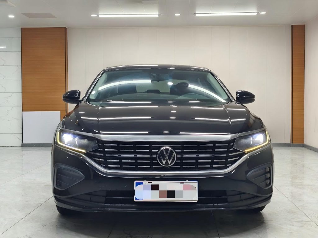 2022 Volkswagen Passat 280TSI Elite Edition - Huishida Trading