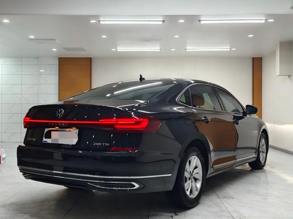 2022 Volkswagen Passat 280TSI Elite Edition - Huishida Trading