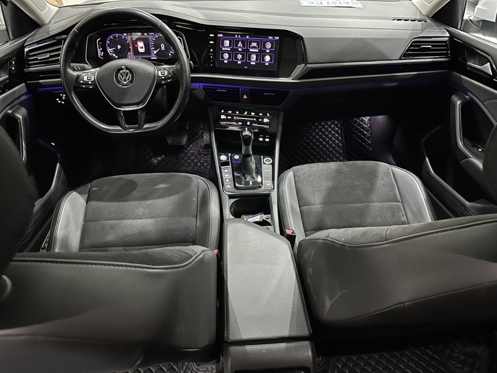 Volkswagen Sagitar 280TSI DGS Luxury Smart Connect - Huishida Trading