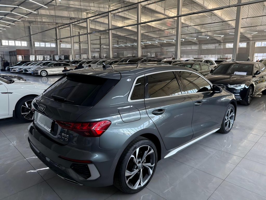 Audi A3 2022 Sportback 35 TFSI Luxury Sport - Huishida Trading