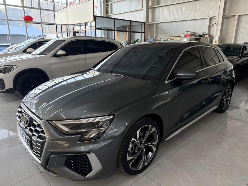 Audi A3 2022 Sportback 35 TFSI Luxury Sport - Huishida Trading