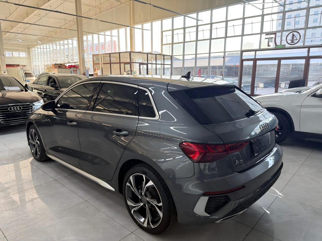 Audi A3 2022 Sportback 35 TFSI Luxury Sport - Huishida Trading