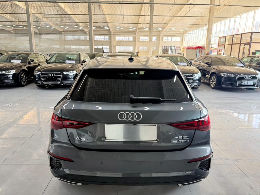 Audi A3 2022 Sportback 35 TFSI Luxury Sport - Huishida Trading