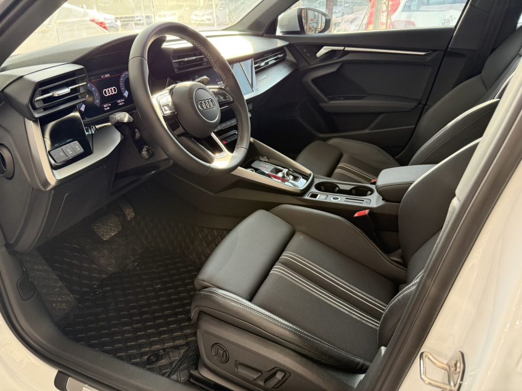 Audi A3 2022 A3L Limousine 35 TFSI Sportline - Huishida Trading