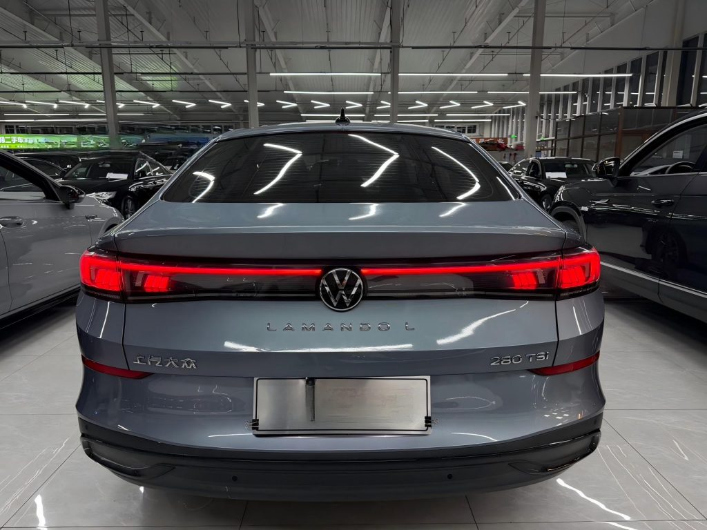 Volkswagen Lamando 2022 Модель Lamando L 280TSI DSG Xuanla Edition - Huishida Trading