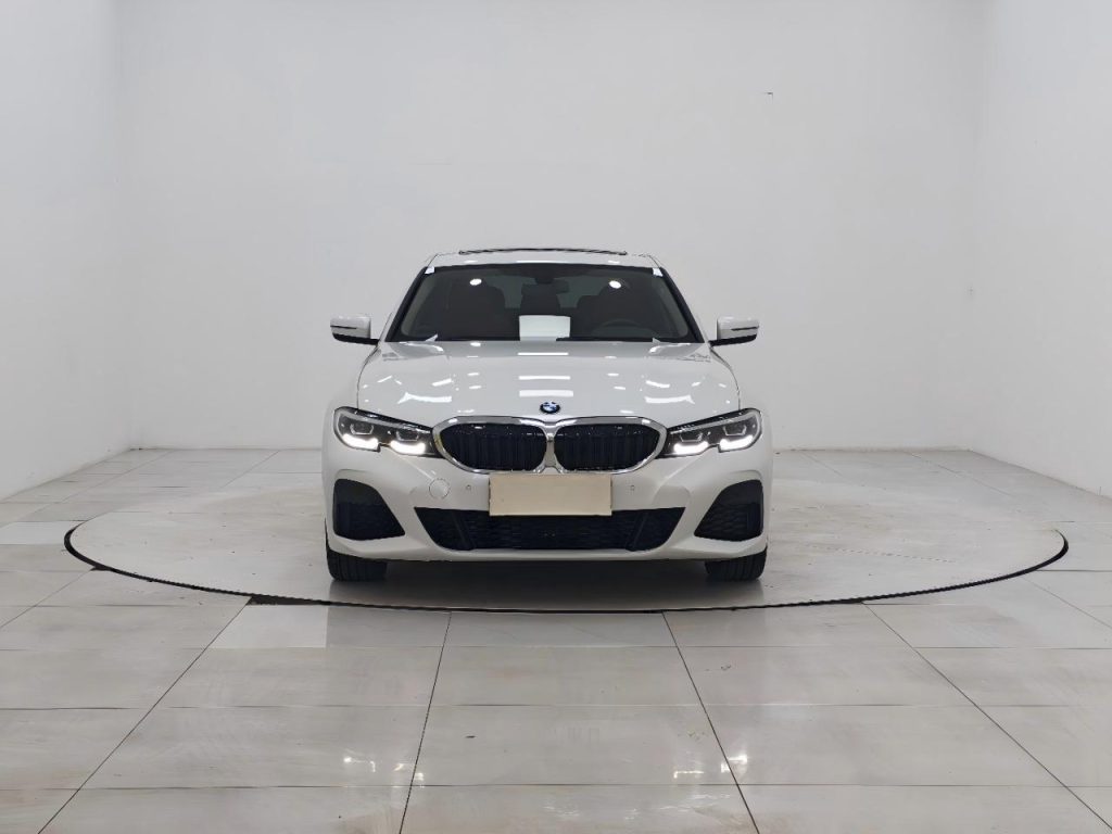 BMW 3 серии 2022 320Li M Sport Package - Huishida Trading