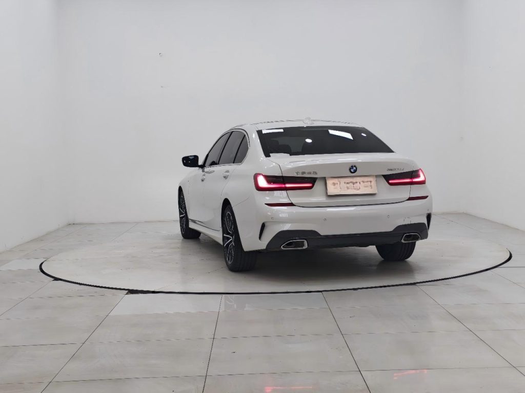 BMW 3 серии 2022 320Li M Sport Package - Huishida Trading