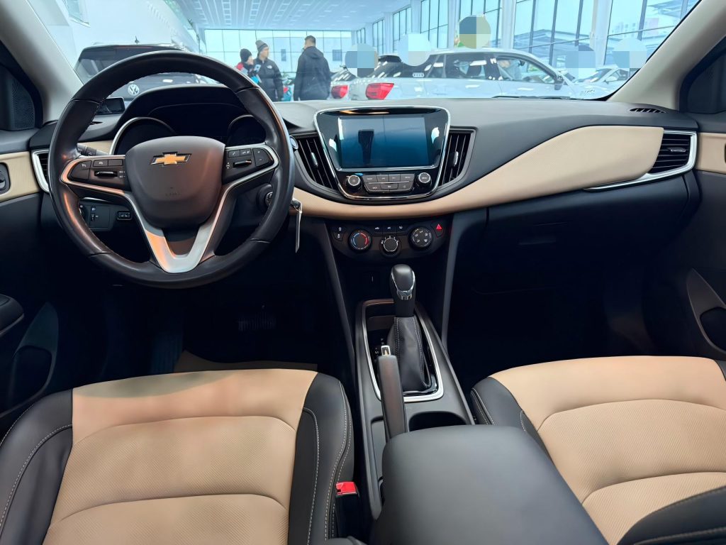 Chevrolet MONZA 2022 года 320 Automatic Sunroof Edition - Huishida Trading