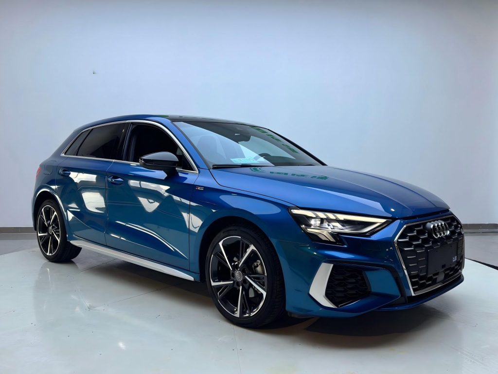 Audi A3 2021 Sportback 35 TFSI Sportline - Huishida Trading