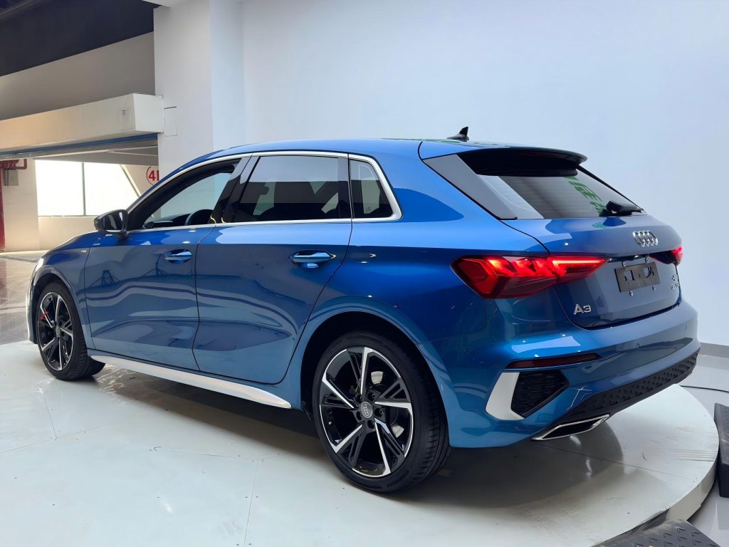 Audi A3 2021 Sportback 35 TFSI Sportline - Huishida Trading