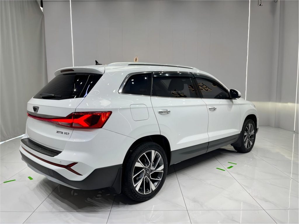 Jetta VS7 2023 Модель 280TSI Автоматическая коробка передач High-Gloss Glory Edition - Huishida Trading