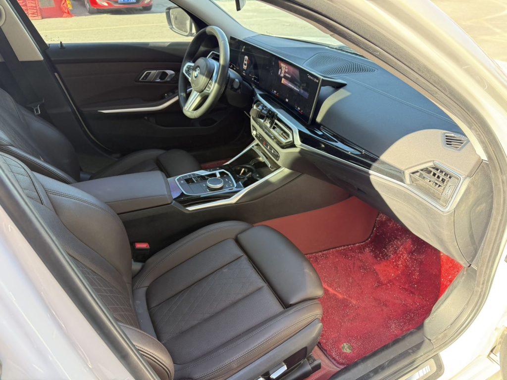 BMW 3 Series 2023 320Li M Sport Package - Huishida Trading