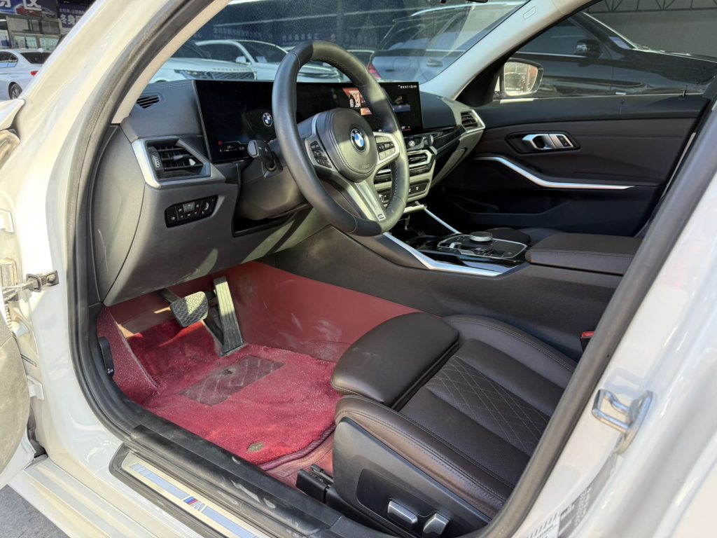 BMW 3 Series 2023 320Li M Sport Package - Huishida Trading