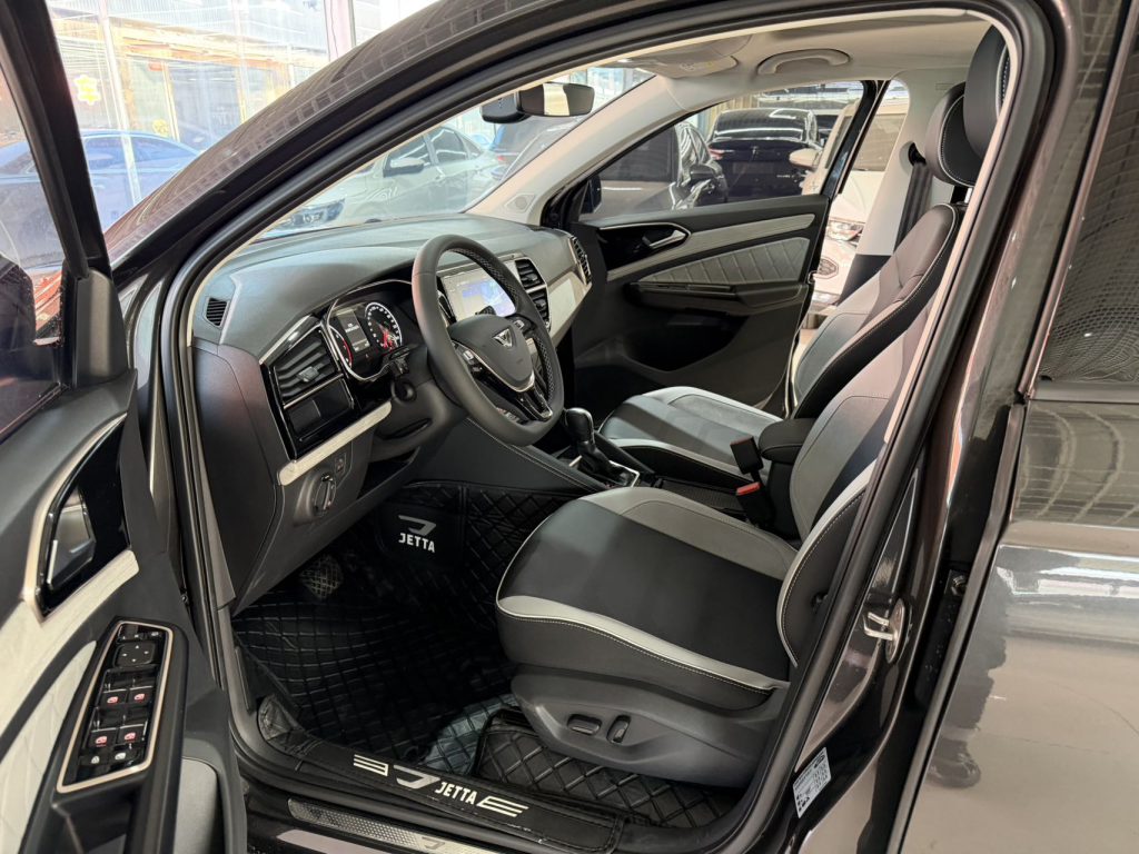 Jetta VS7 2022 Model Automatic High-Gloss Glory Edition - Huishida Trading