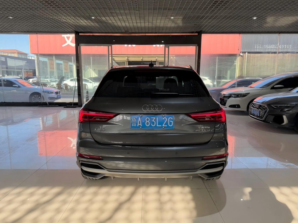 Audi Q3 2022 35TFSI Sportline - Huishida Trading
