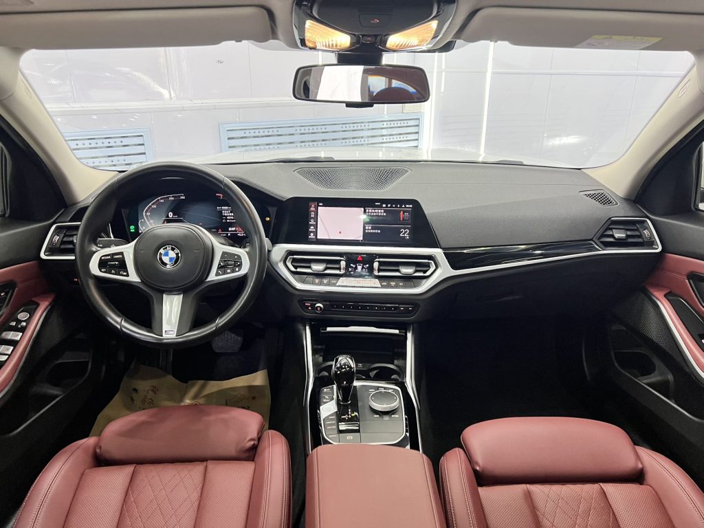 BMW 3 Series 2022 320Li M Sport Package - Huishida Trading