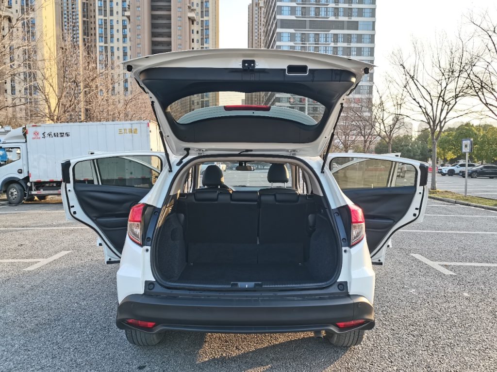 Honda Vezel 2020 1,5 л CVT Pioneer Edition National VI - Huishida Trading