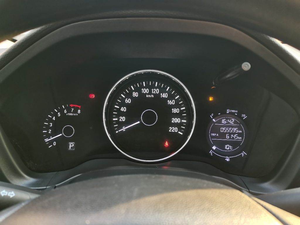 Honda Vezel 2020 1,5 л CVT Pioneer Edition National VI - Huishida Trading