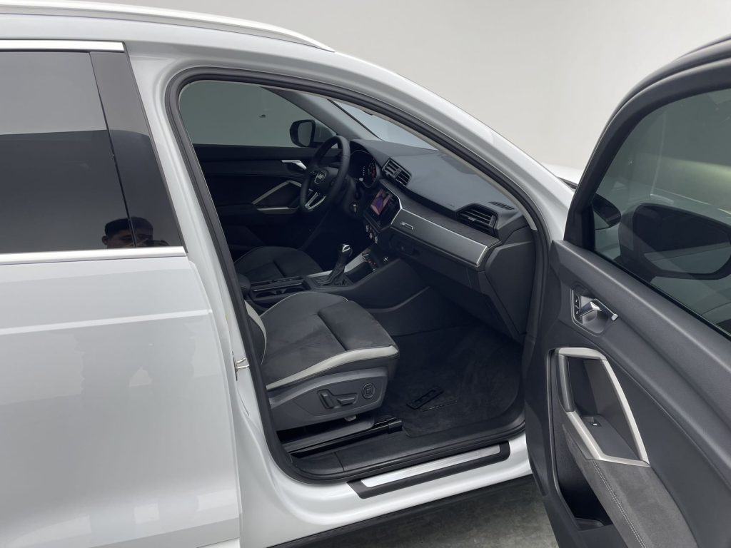 Audi Q3 2022 года 35 TFSI Progressive Dynamic - Huishida Trading