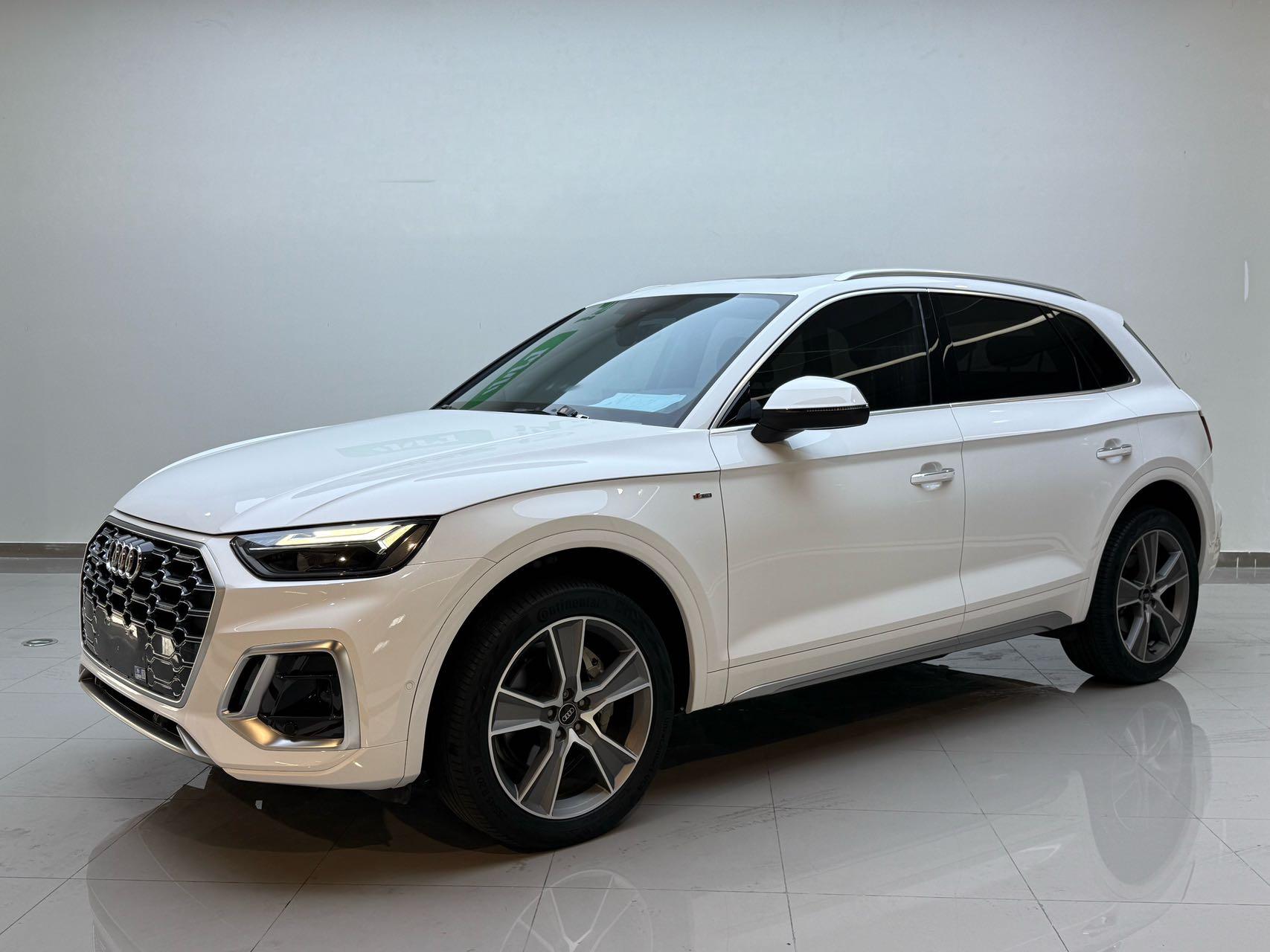 Audi Q5L  2021 45 TFSI Luxury Dynamic Edition