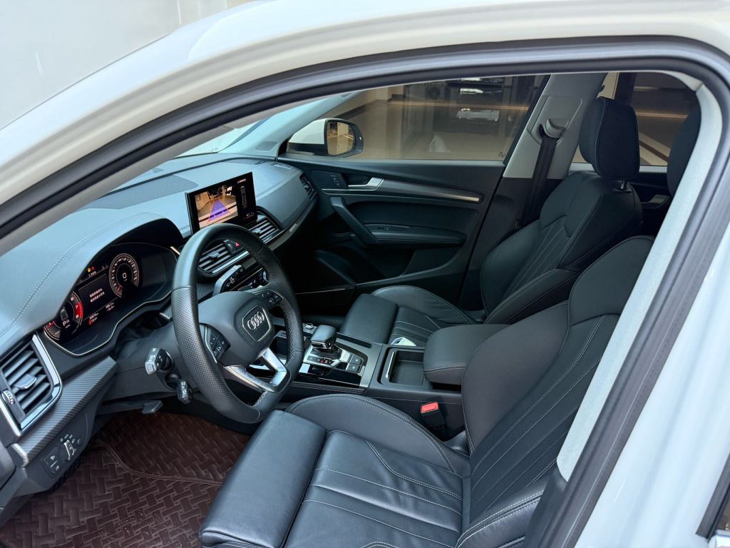 Audi Q5L 2021 45 TFSI Luxury Dynamic Edition - Huishida Trading