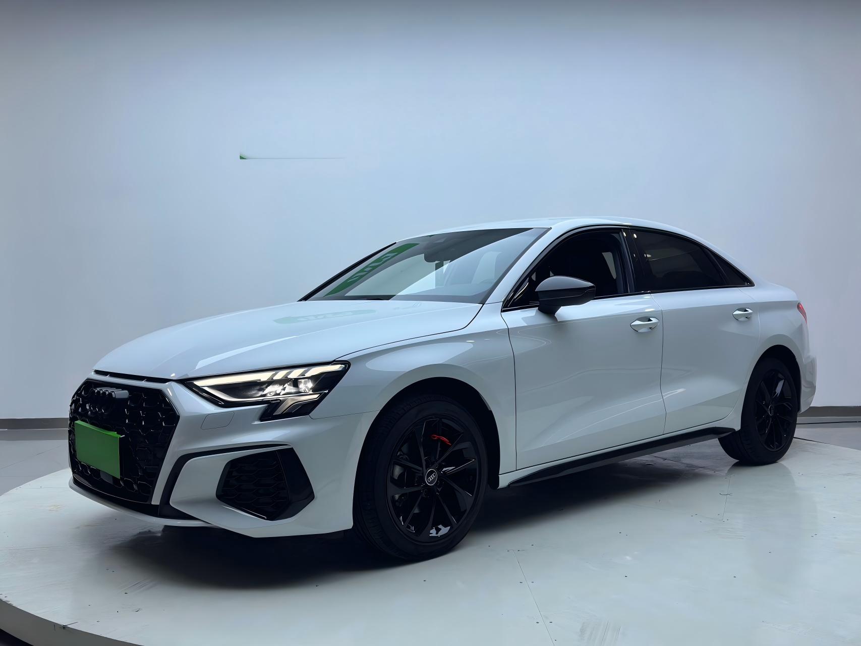 Audi A3   2022 года  A3L Limousine 35 TFSI Progressive Sport