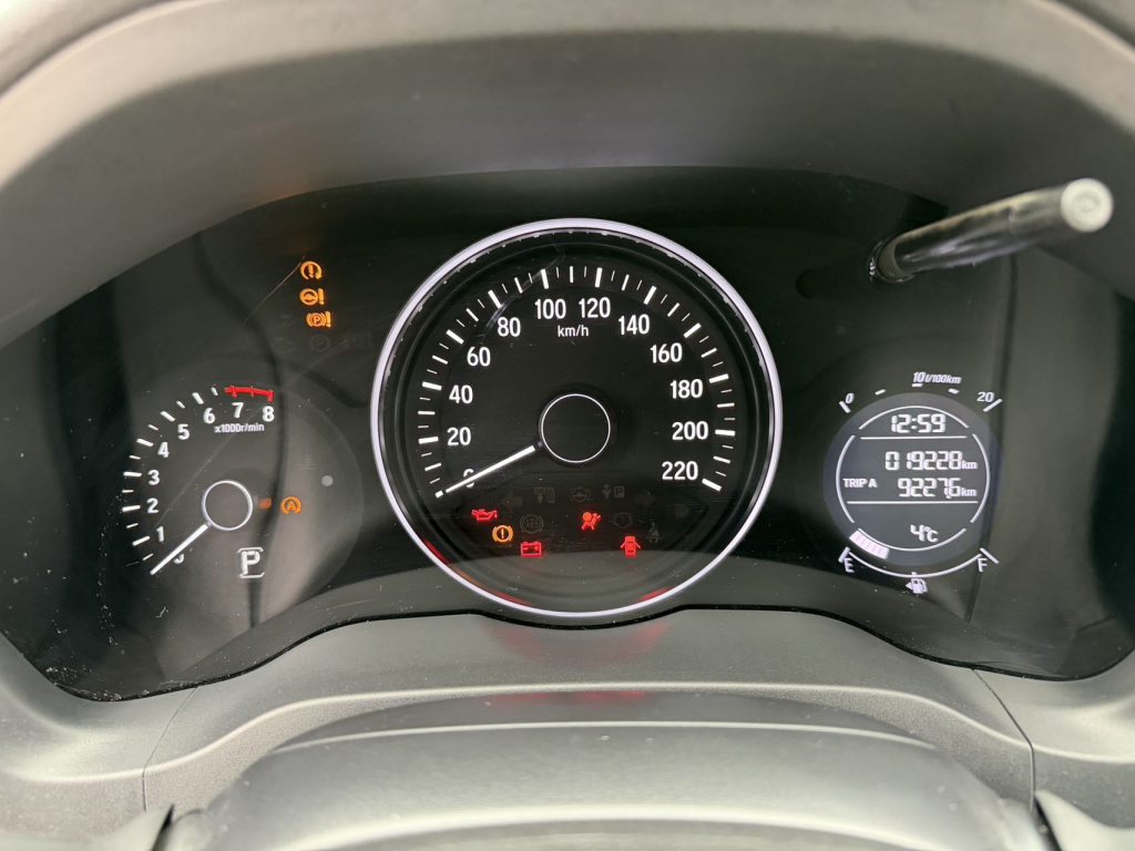 Honda Vezel 2020 1,5 л CVT Luxury Edition - Huishida Trading