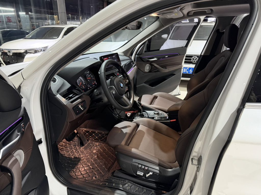 BMW X1 2022 sDrive20Li Luxury Edition - Huishida Trading