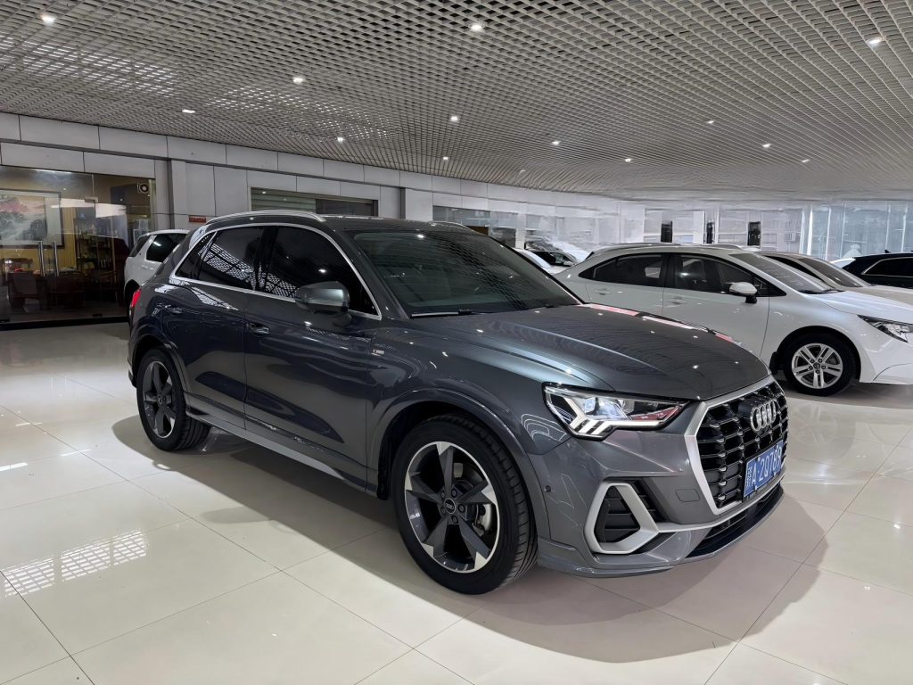 Audi Q3 2022 35TFSI Sportline - Huishida Trading