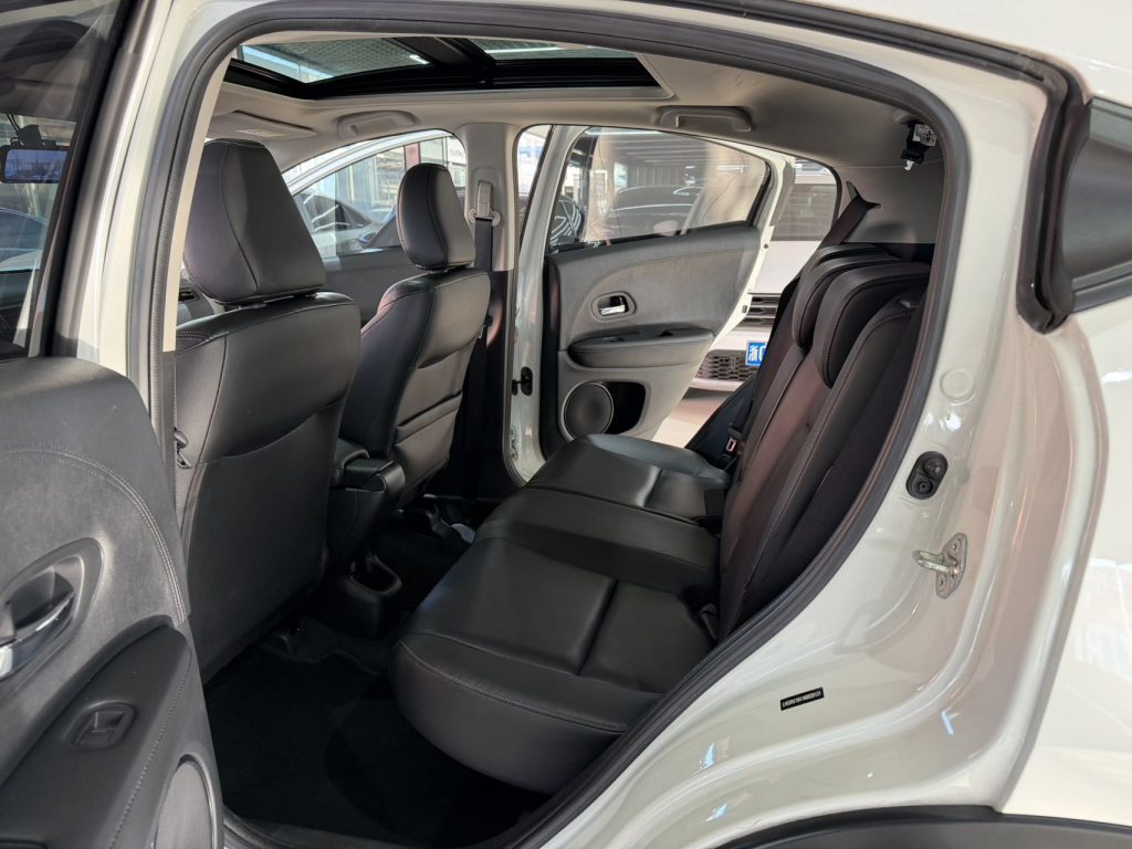 Honda Vezel 2020 1,5 л CVT Pioneer Edition - Huishida Trading