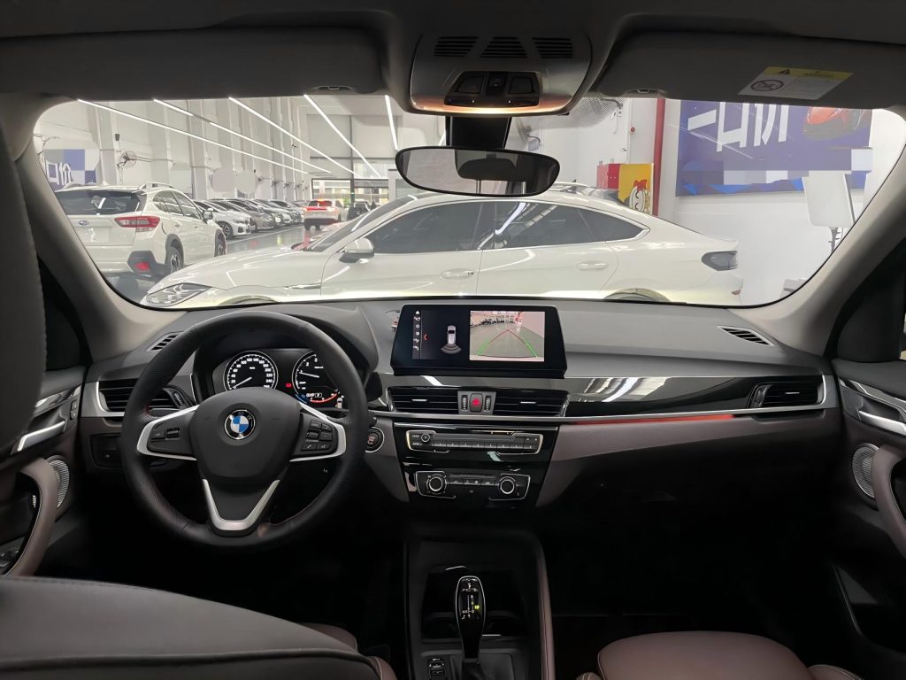 BMW X1 2022 sDrive20Li Fashion Edition - Huishida Trading