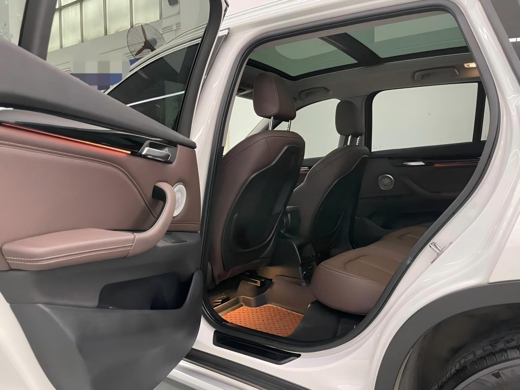 BMW X1 2022 sDrive20Li Fashion Edition - Huishida Trading