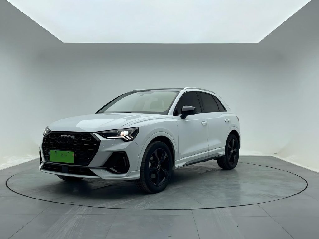 Audi Q3 2021 года 35 TFSI Sportline - Huishida Trading