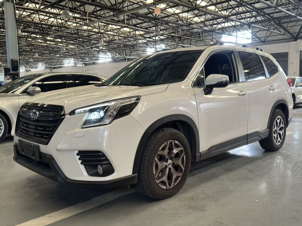 Subaru Forester 2022 года 2.0i AWD Luxury Edition EyeSight - Huishida Trading