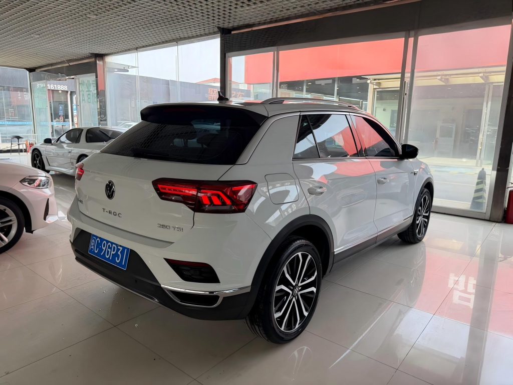 Volkswagen T-ROC 2022 280TSI DSG 2WD Comfort PLUS - Huishida Trading