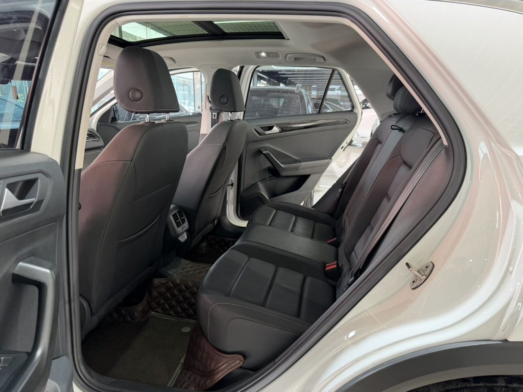 Volkswagen T-ROC 2022 280TSI DSG 2WD Comfort PLUS - Huishida Trading