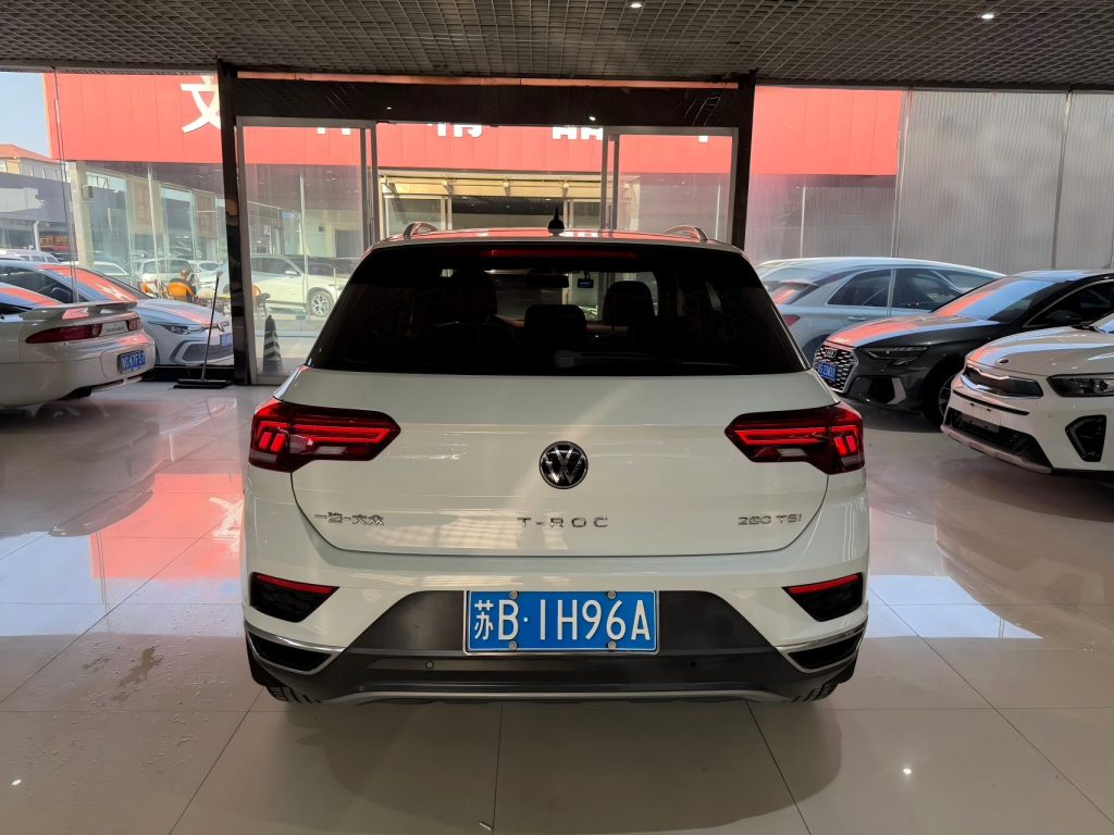 Volkswagen T-Roc 2022 280TSI DSG 2WD Comfort PLUS - Huishida Trading