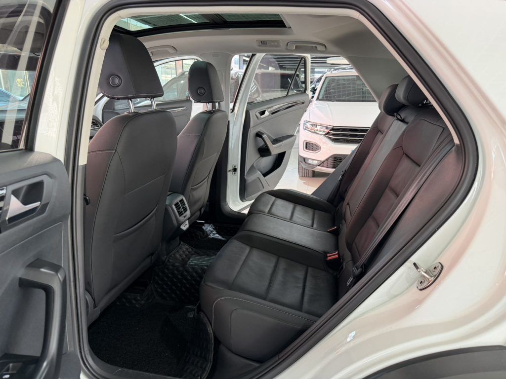 Volkswagen T-Roc 2022 280TSI DSG 2WD Comfort PLUS - Huishida Trading