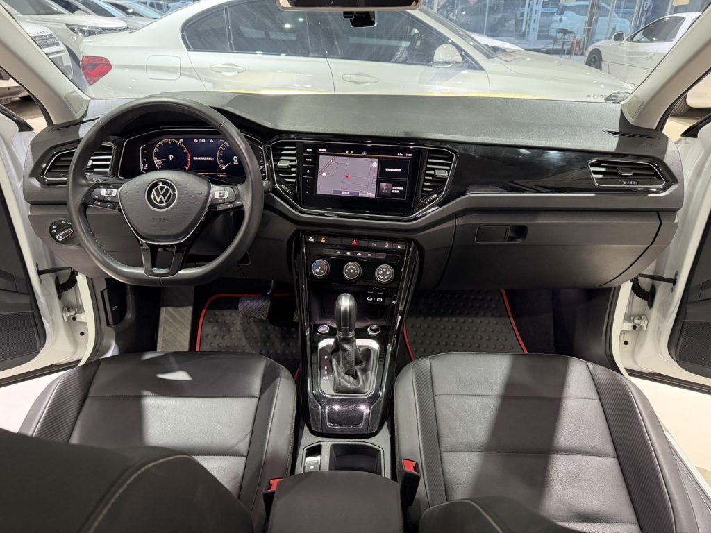 Volkswagen T-Roc 2022 280TSI DSG 2WD Comfort PLUS - Huishida Trading