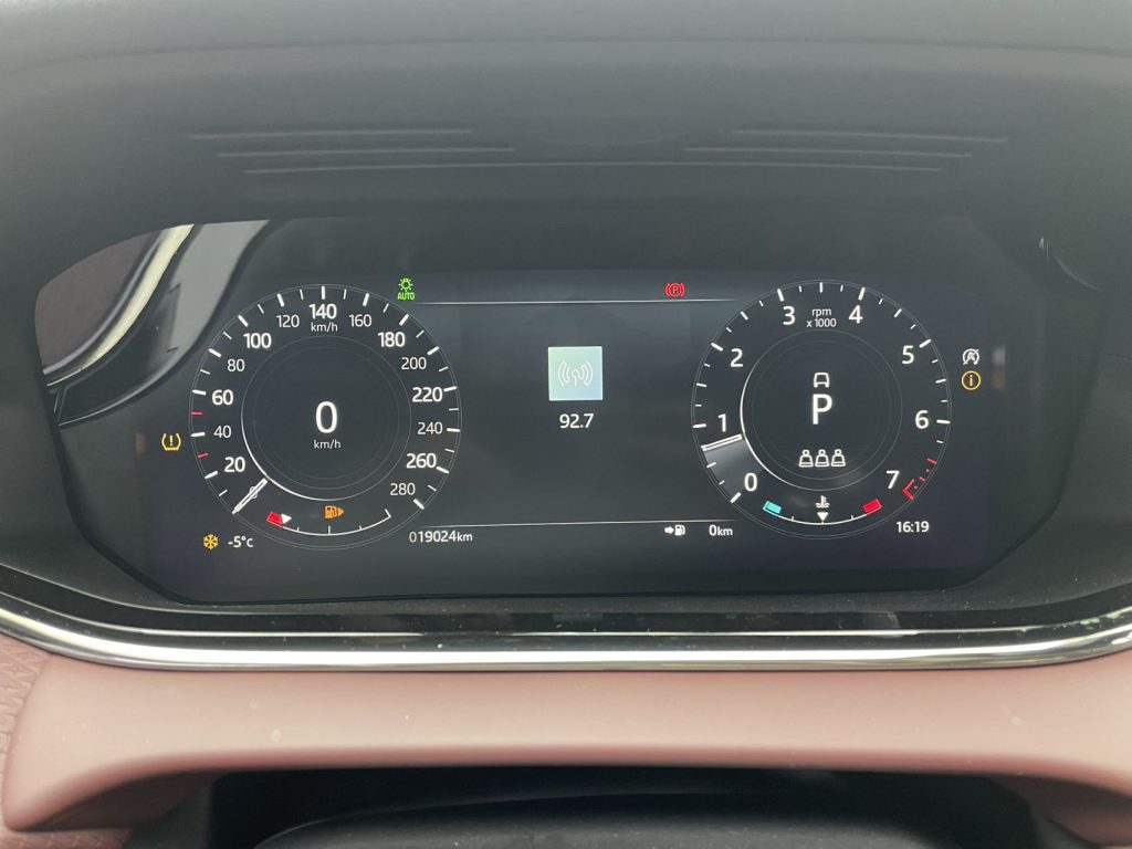 Range Rover Evoque 2021 Evoque L 249PS R-Dynamic S Performance Edition - Huishida Trading