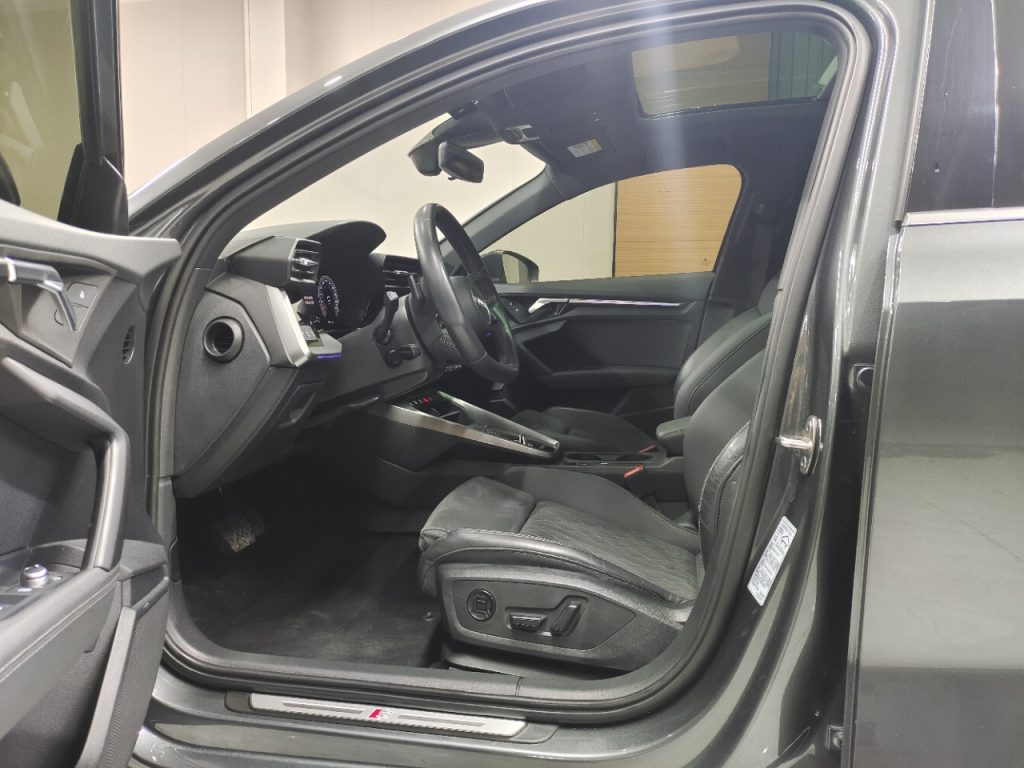 2021 Audi A3 Sportback 35TFSI Luxury Sport Edition - Huishida Trading