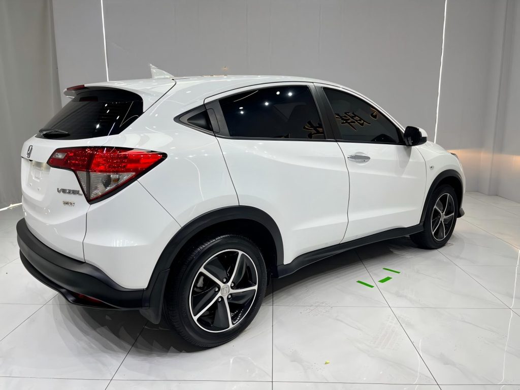 Honda Vezel 2020 1.5L CVT Pioneer Edition - Huishida Trading