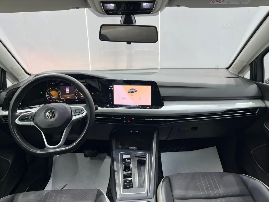 Volkswagen Golf 2021 280TSI DSG Por - Huishida Trading