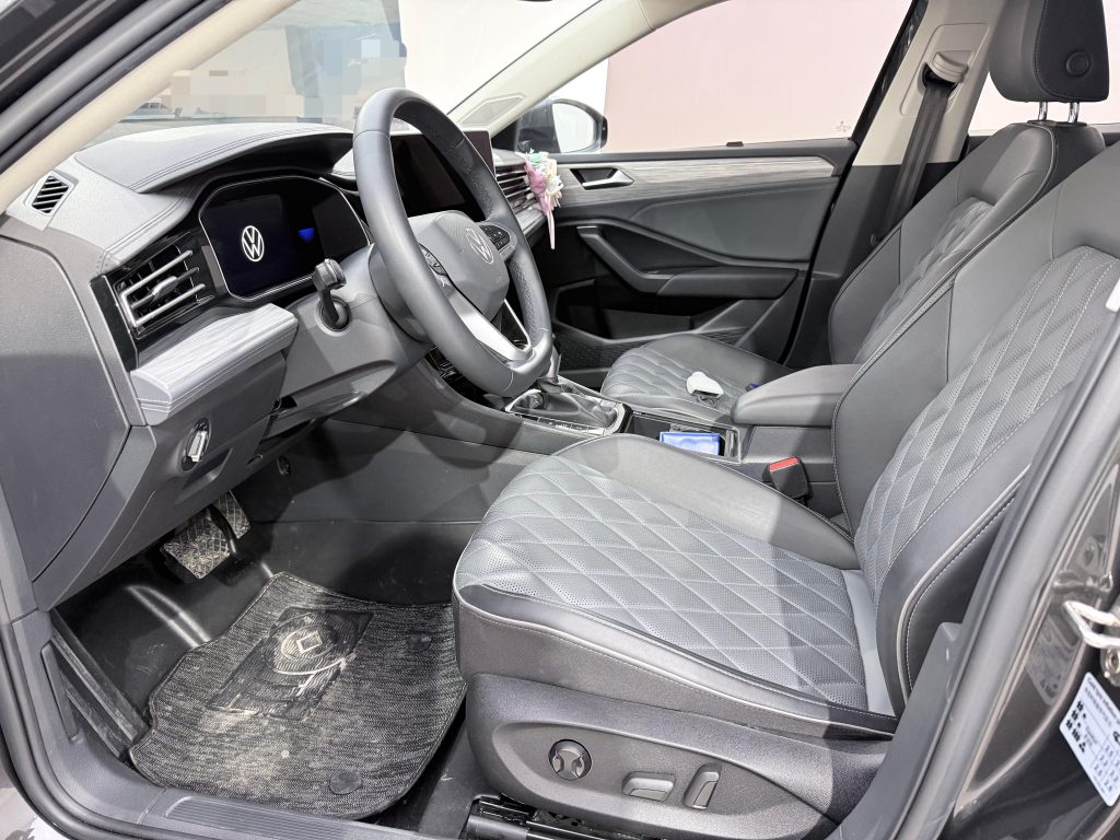 2023 Volkswagen Sagitar 280TSI DSG Transcend PLUS - Huishida Trading