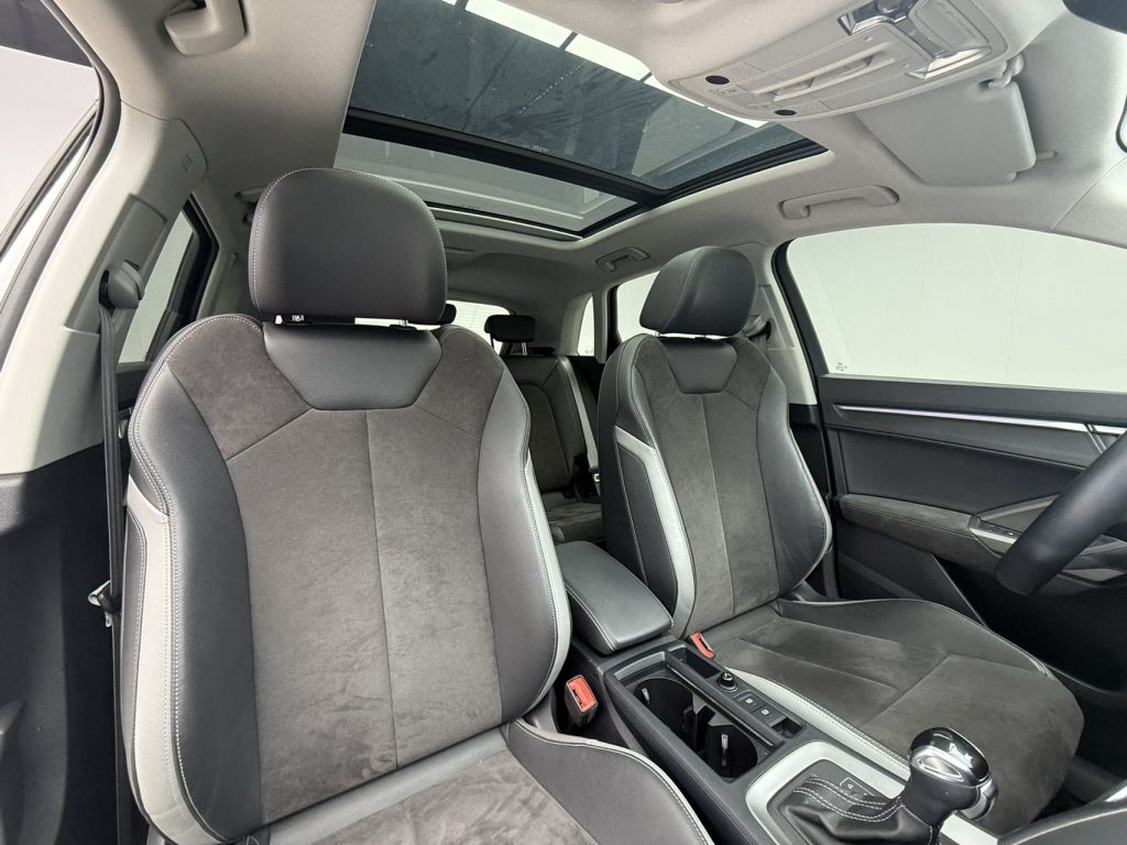 Audi Q3 2022 35 TFSI Sportline - Huishida Trading