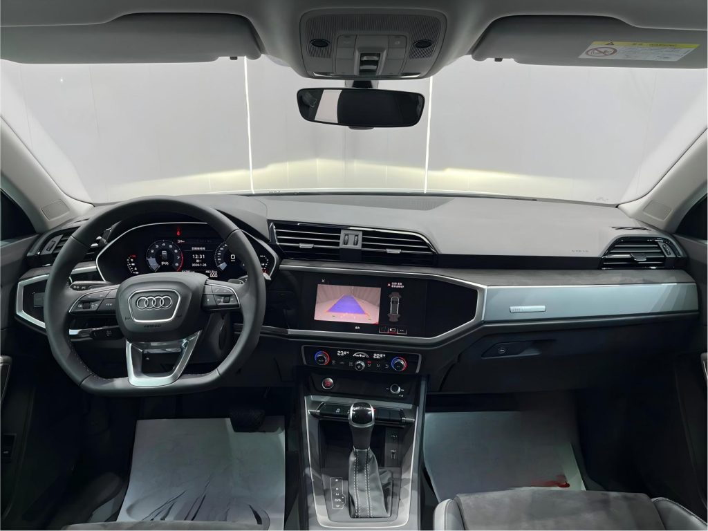 Audi Q3 2021 35 TFSI Sportline - Huishida Trading