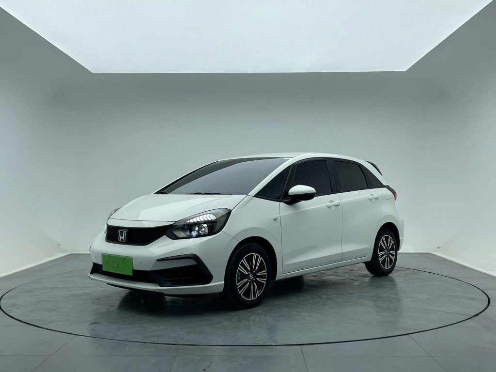 Honda Fit White 2021 1.5L CVT Trend Edition - Huishida Trading