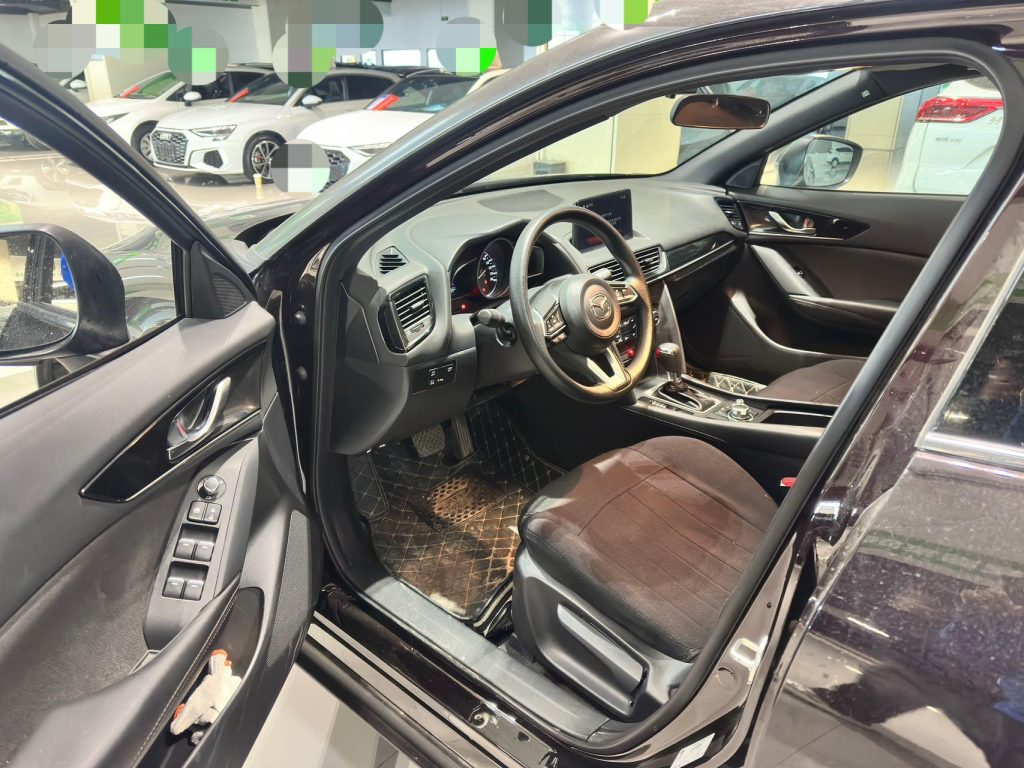 Mazda CX-4 2021 года 2,0 л Автоматическая коробка передач, передний привод Skyactiv-Explorer Edition - Huishida Trading