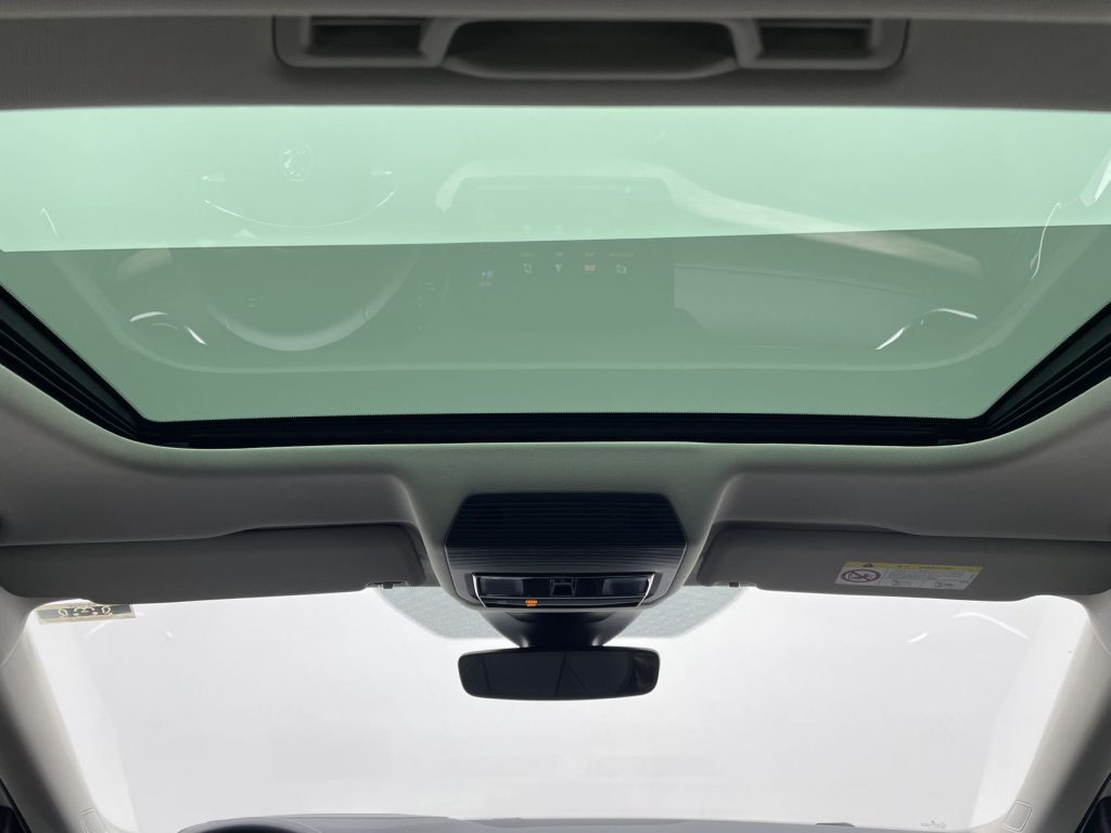 Škoda Octavia 2022 PRO TSI280 Luxury Edition - Huishida Trading