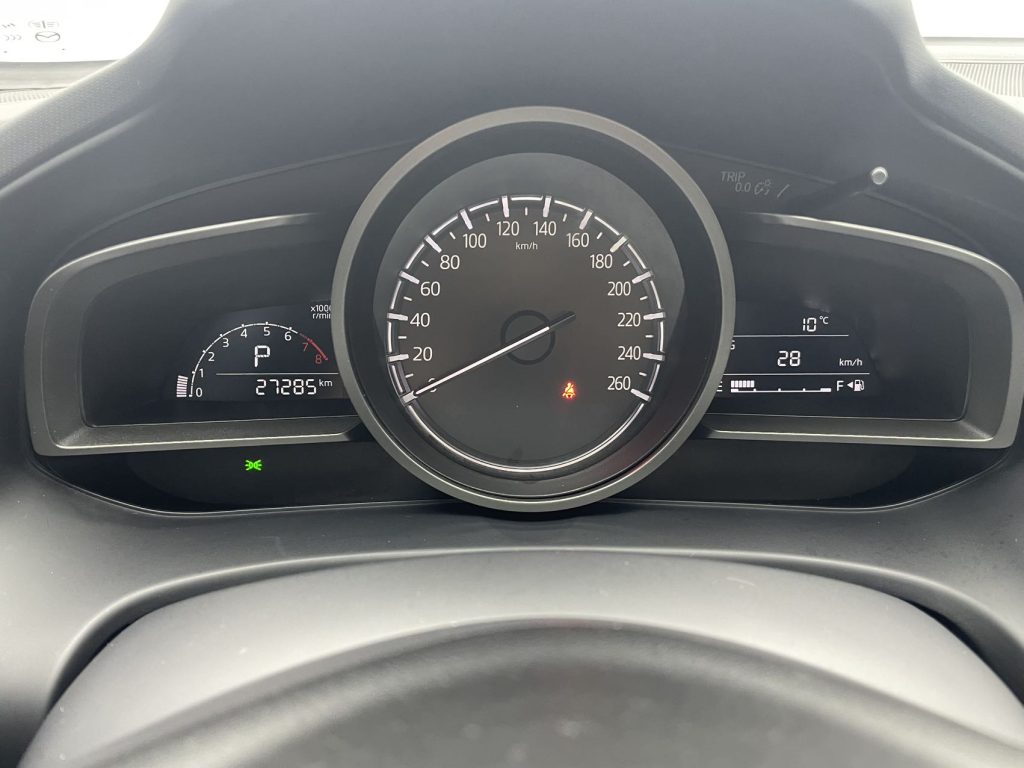 Mazda CX-4 2021 Модель 2.0L Автоматическая коробка передач Двухколесный привод Skyactiv Dynamic Edition - Huishida Trading